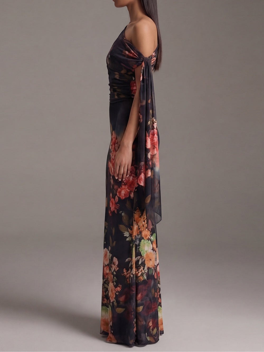 Delta | One-Shoulder Chiffon Maxi Dress