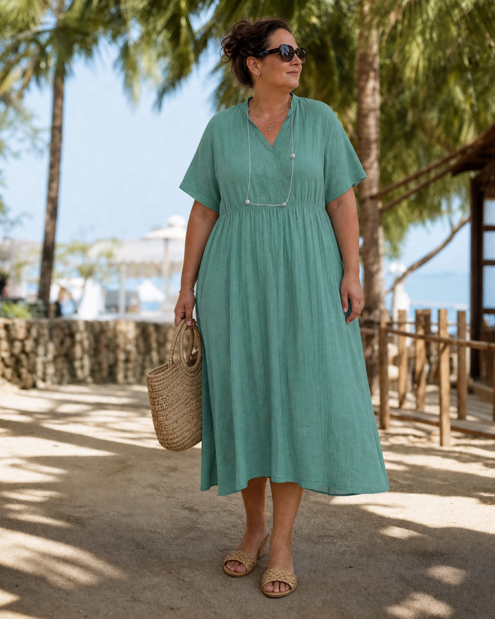 Eupherene | Textured V Neck Relaxed Short Sleeve Midi Dress