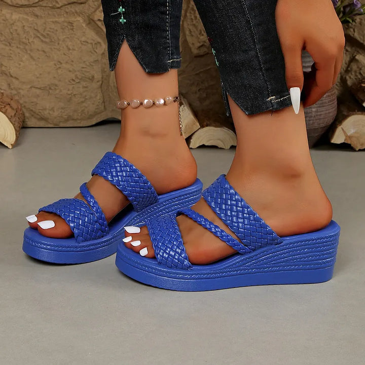 Corinne - Comfortable Platform Sandals