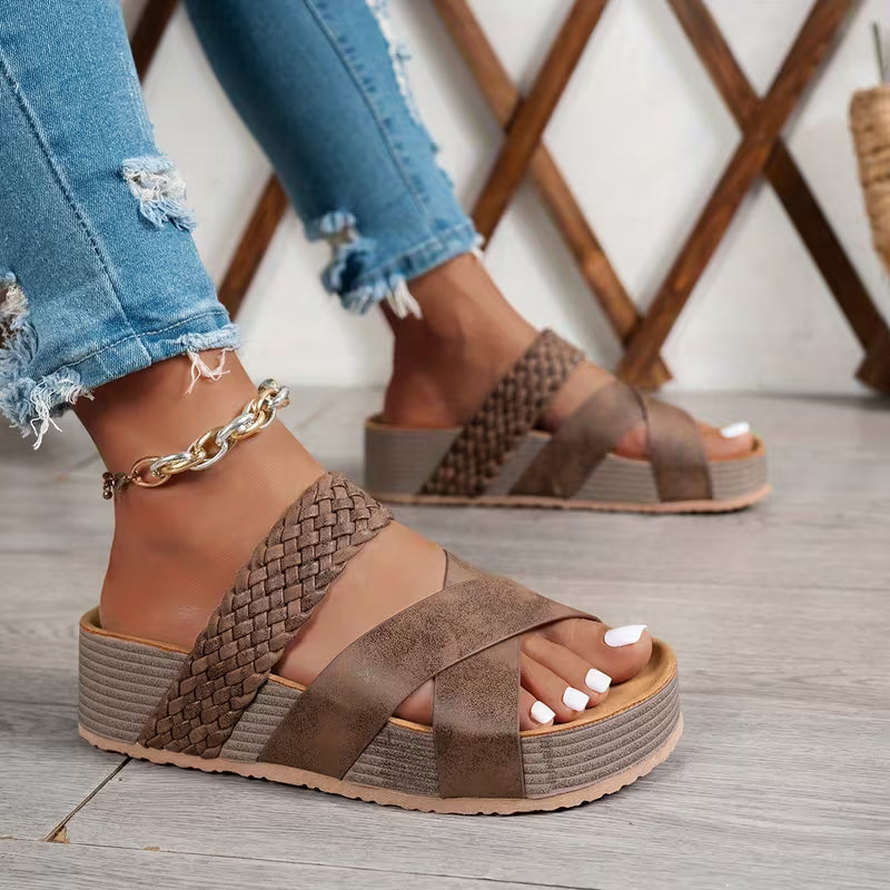 Anne - Comfortable Sandals