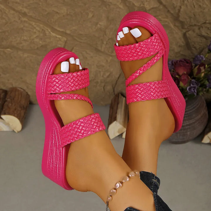 Corinne - Comfortable Platform Sandals
