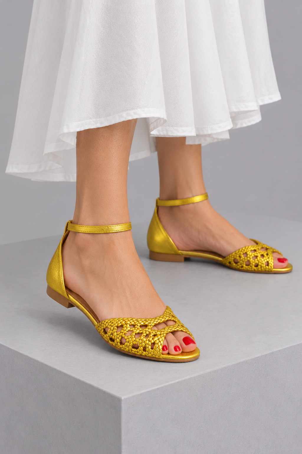 Selina | Interwoven Style Sandals