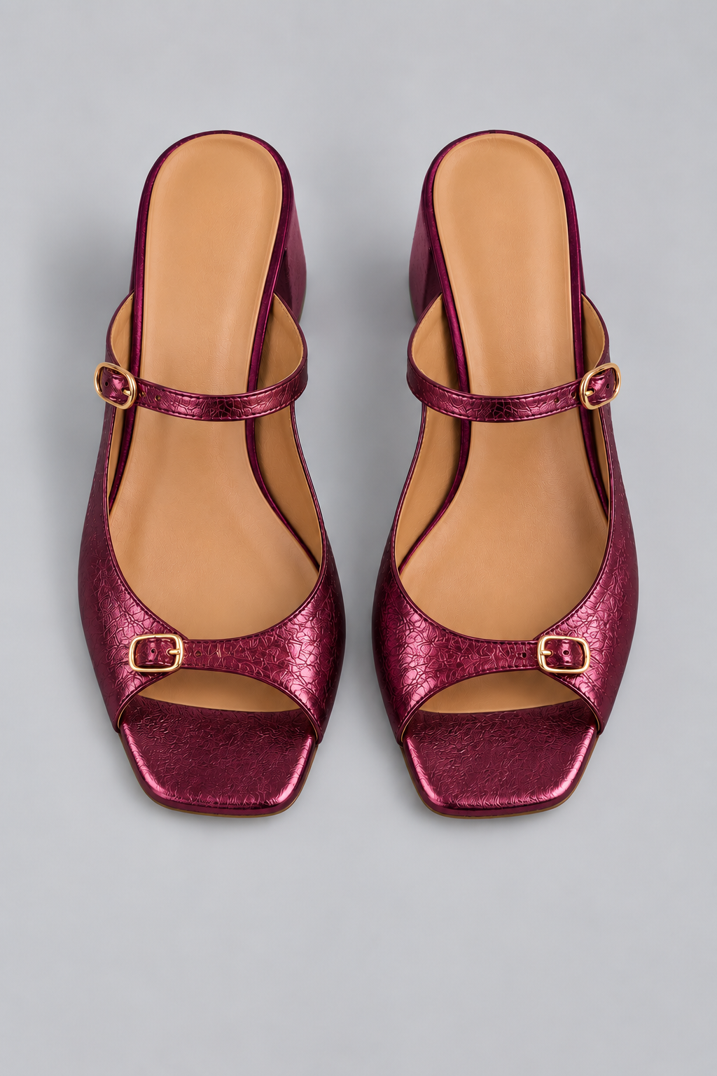 Brittany | Polished Getaway Sandals