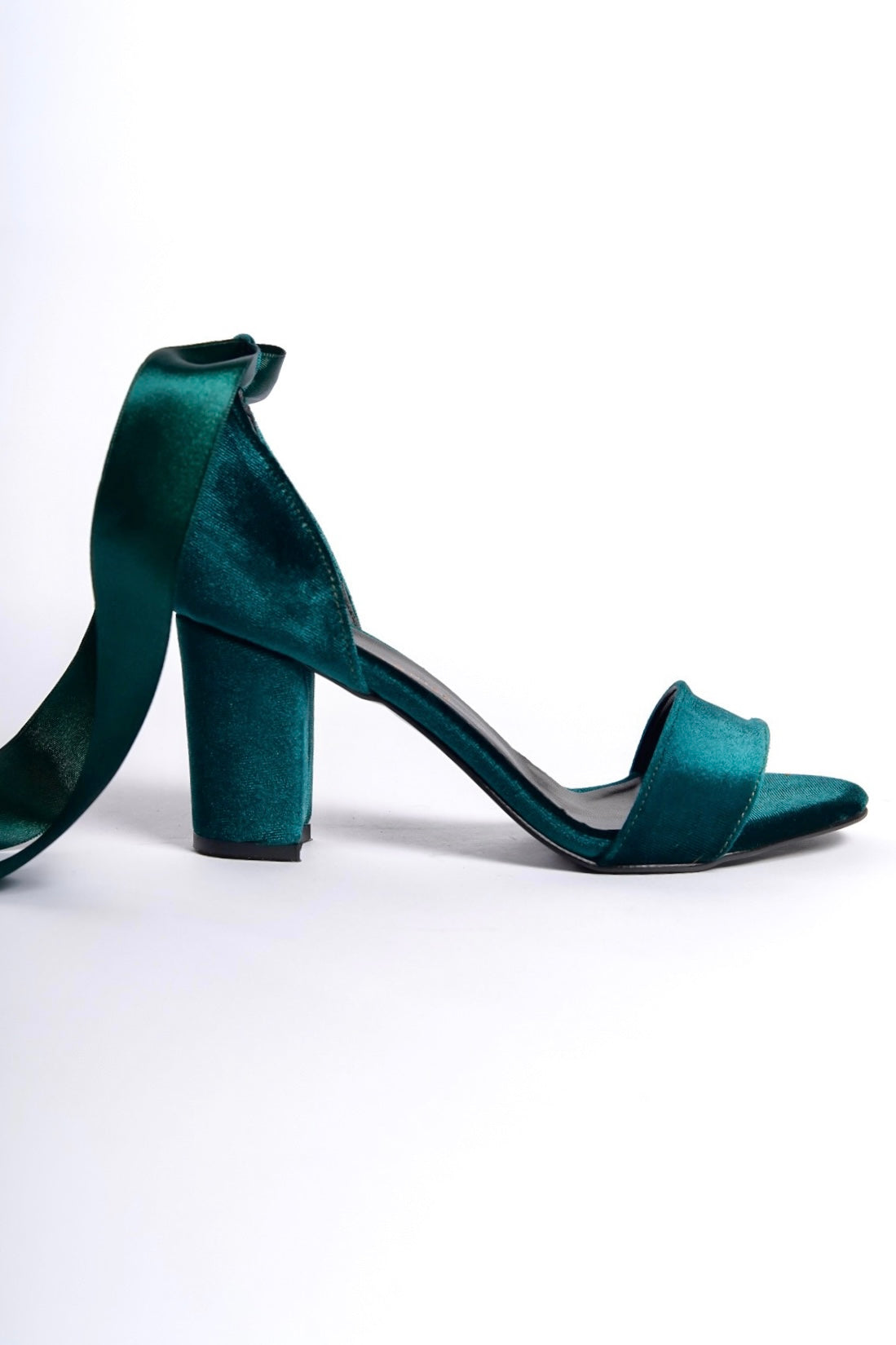 Josephine | Emerald Green Velvet Ribbon Sandals