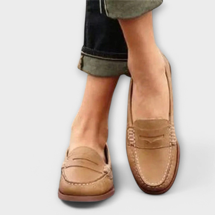 Eline | Classic Loafers