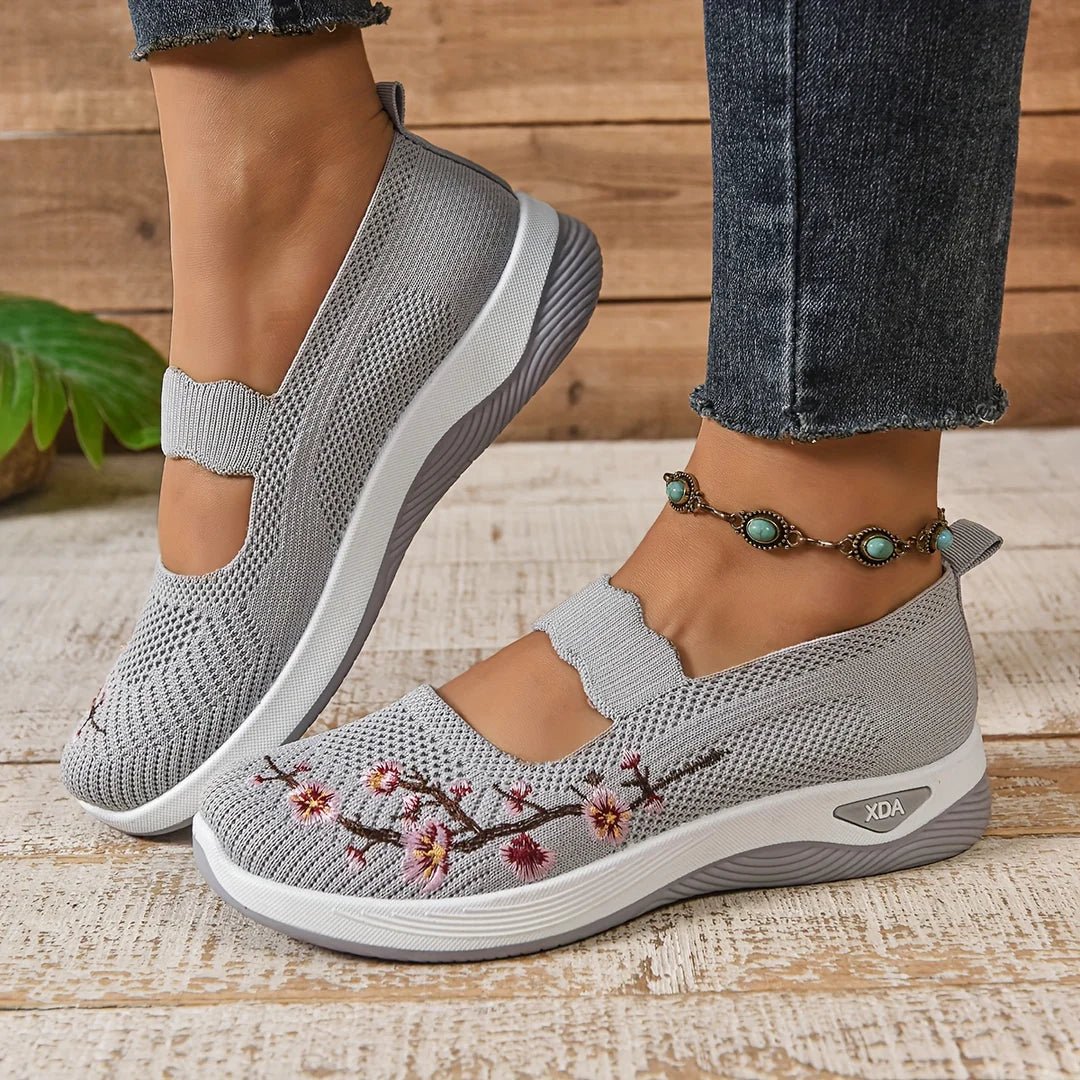 SoutienPlus™ | Ergonomic Comfort Shoes